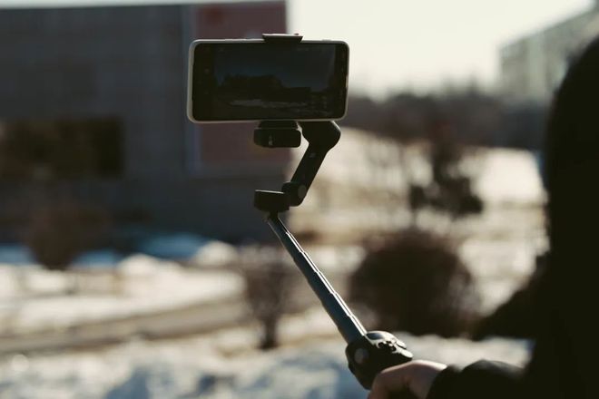 oblie 7 Pro稳定器首发初体验！爱游戏ayx549元！大疆OSMO M(图8)